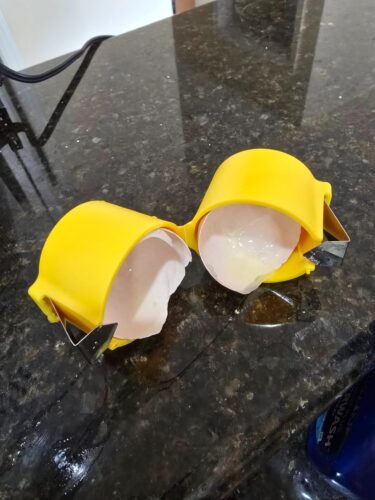 Click to view full screen CrackEase™ – Egg Shell Opener & Beater Kitchen Tool photo review